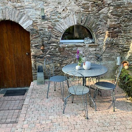 Le Moulin De La Castellerie Bed and Breakfast Moon-sur-Elle Εξωτερικό φωτογραφία